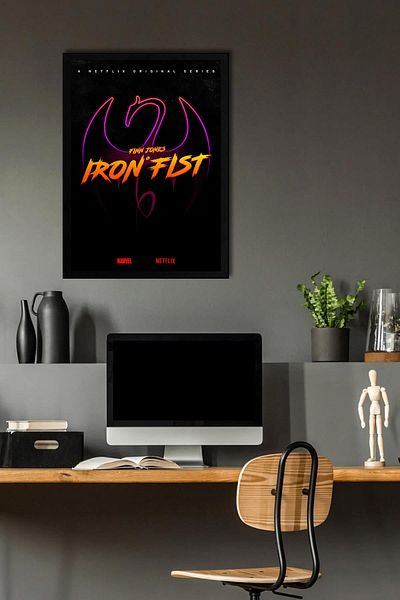 Saturn Pictură înrămată cu mănușă de fier - Pictură poster din seria Marvel