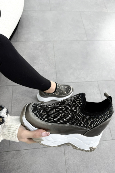 kajal ayakkabı Di̇va High-Top Sneakers with Stones