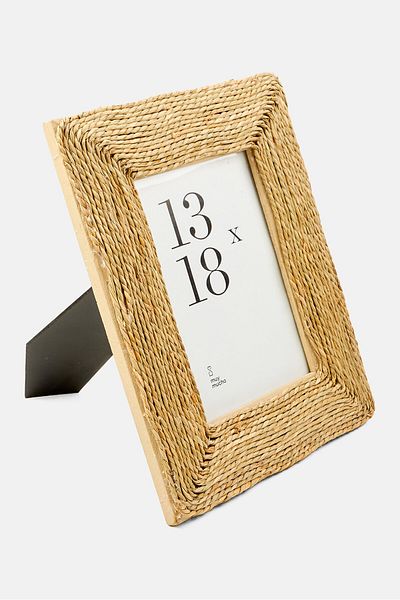 Muy Mucho Natural Fiber Decorative Photo Frame 21,7 X 2 X 26,7 Cm, Tan