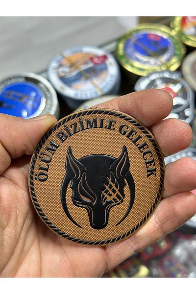 KOMANDO PAZARI Patch de lup tăiat cu laser 3D - Velcro pe spate