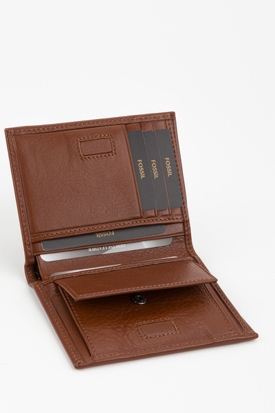 Fossil Boxed Genuine Leather Tan Magnetic Vertical Men's Hand Portfolio Wallet
