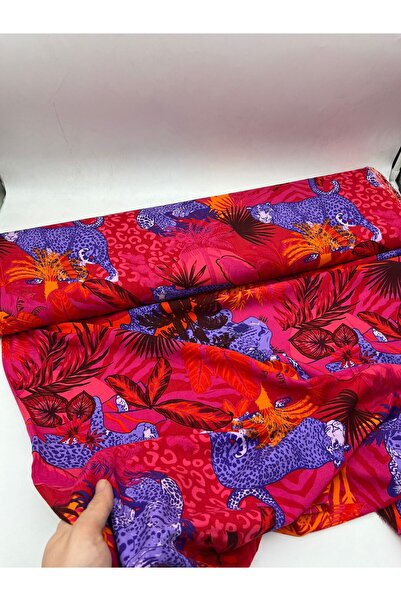Kumaş Sevdası Kaplan Desen Viskon Kumaş Eni150cm Elbise Gömlek Tunik vb Polyester İçermez,İç Göstermez ,Dökümlüdür