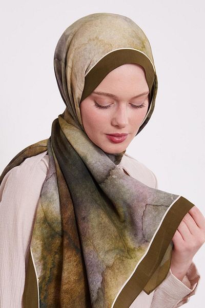 Levidor Royal Shawl με μοτίβο αντανάκλασης χακί