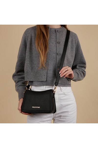 Valentino Bags Ivy Schwarze Umhängetasche VBS8NR13NERO