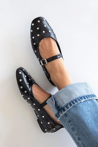 STRASWANS Azure Women's Drop Detail Wrinkled Leather Ballerinas Black
