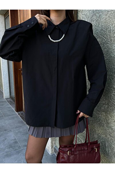 minaaise Kadın Siyah Poplin Vatkalı İnci Kolye Detaylı %100 Pamuk Gömlek 29016