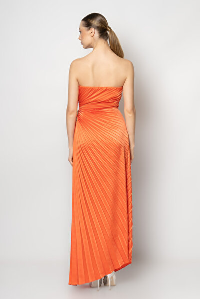 RENGIN Beli taş aksesuarlı boydan pilisoley saten abiye elbise