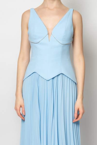 RENGIN Yakası ve göğüs altı taş şeritli şifon pilisoley etekli abiye elbise