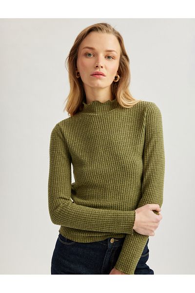 Koton Long Sleeve Textured Ruffled Stand Collar T-Shirt