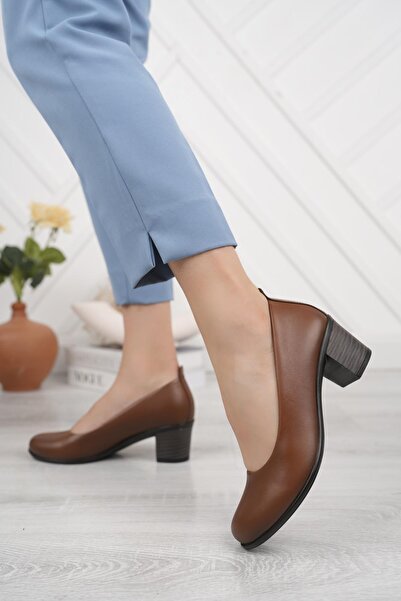 Hakiki Deri Kadın Günlük Klasik Topuklu Ayakkabı