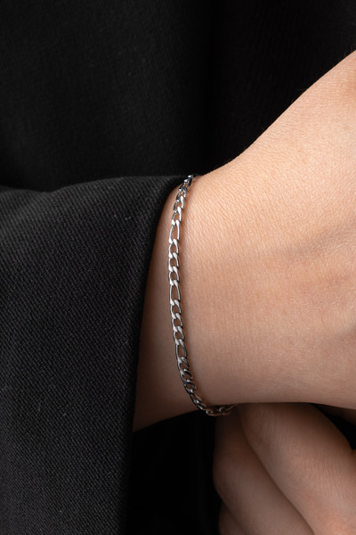 ByFlorya Jewelry سوار سلسلة فيجارو رفيعة من الفولاذ 3 مم مقاوم للصدأ للجنسين ...