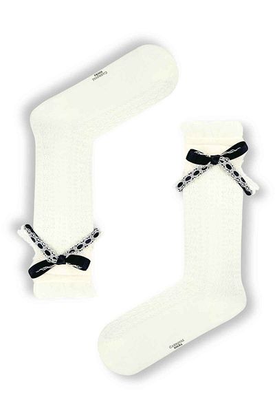 CARNAVAL SOCKS Дамски чорапи с волани в цвят екрю