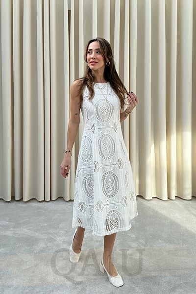Qaju Women's Ecru Lace Midi Dress