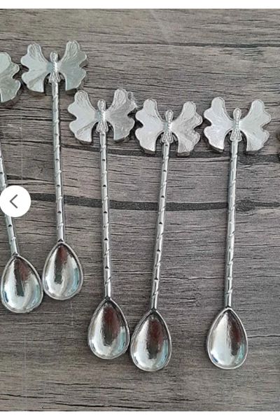 MELHOME طقم مكون من 6 ملاعق شاي وقهوة على شكل فراشة مطلية بالفضة