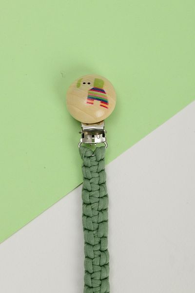 e&f Store Hand Knitted Natural Wooden Pacifier Holder - Elephant - Green