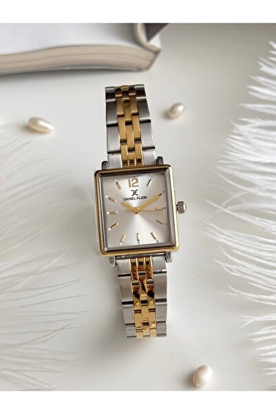 Daniel Klein Gold Gümüş Renk Kare Kasa Kadın Kol Saati
