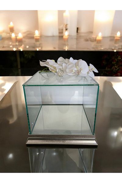 AYZ HOME 25*25*20 cm Bridal Groom Bundle - Glass Promise Engagement Dowry, Wooden Mirrored Base