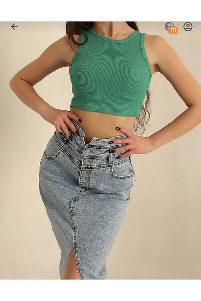Rabi Shine Rabi Shine Crop Athlete