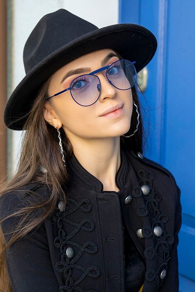 TomyHelf Ae2011c4b4483 Blue Drop Gradient Unisex Sunglasses
