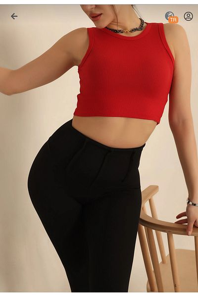 Rabi Shine Rabi Shine Crop Athlete