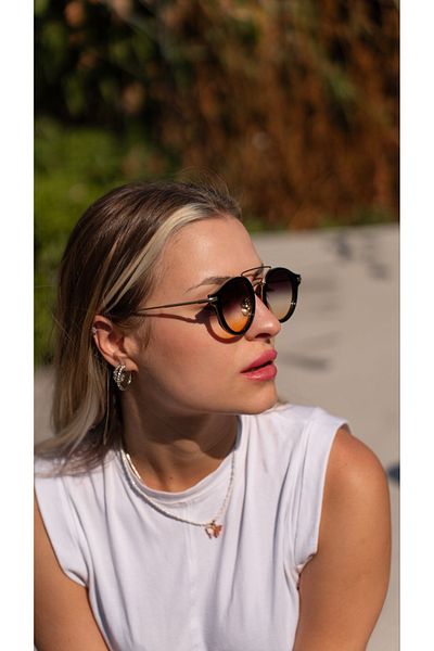 TomyHelf Burgundy-Gold Framed Women's Sunglasses with Gradient Glass