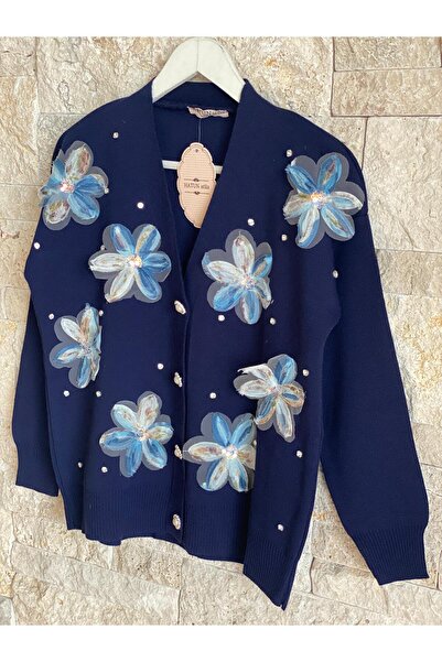 Hatun Atila HatunAtila Tül Çiçek Ve İnci Detaylı Hırkalı Triko Hırka Lacivert