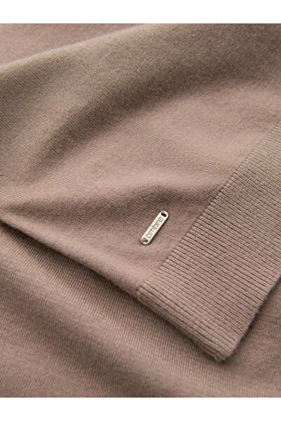 OMBRE Men's knitted turtleneck with viscose - dark beige V3 OM-SWTN-0127 S