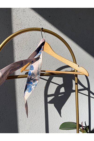 MAHLA Fular, tasarım ince şal