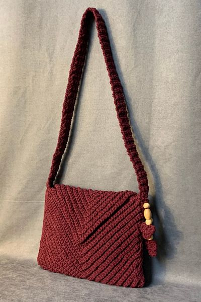 Uretti - Geantă de damă Emine 9106 tricotată manual, model plic, roșu Claret