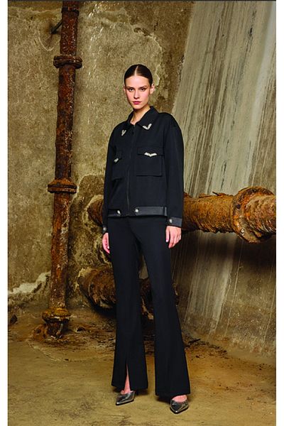Unique SLIPPING TROUSERS