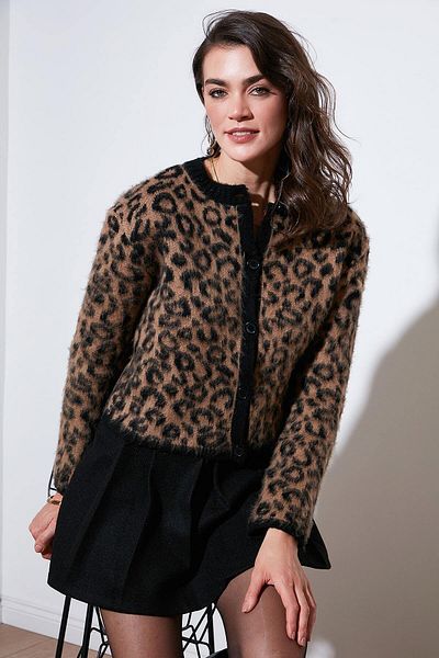 Lela Standard Fit Leopard Soft Textured Crop Cardigan Cardigan 4614502
