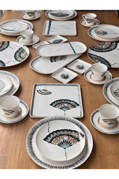 Mikasa Moor Grace 34 Pieces - Breakfast Set for 6