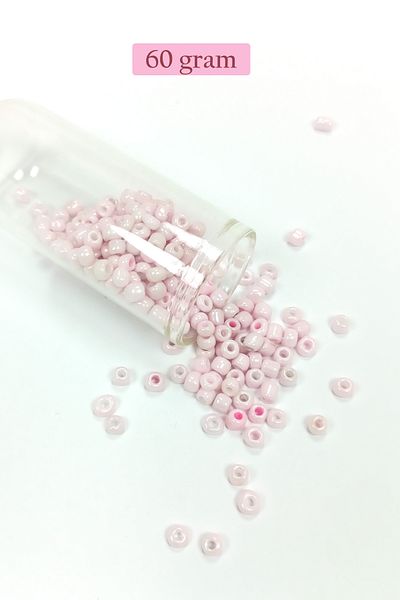 STUMBANNG Large size cast glass sand beads (6/0) 4 mm - 60 grams - powder pink - bnc113