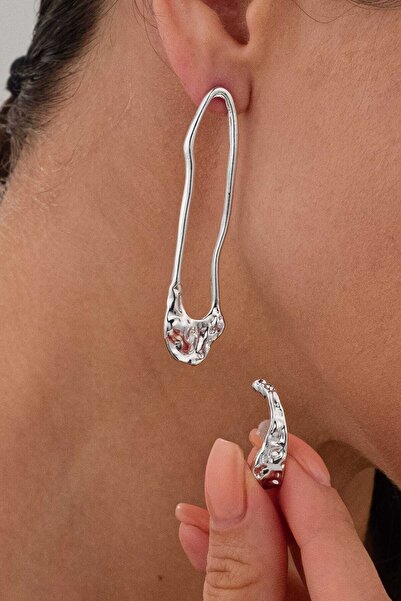 MRK أقراط بتصميم غير شكل