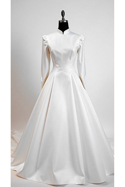 ASL Hijab a Pleat Off-White Color Wedding Dress