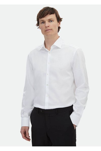 Ramsey Einfarbiges, klassisch gewebtes Hemd aus 100 % Baumwolle im Regular Fit