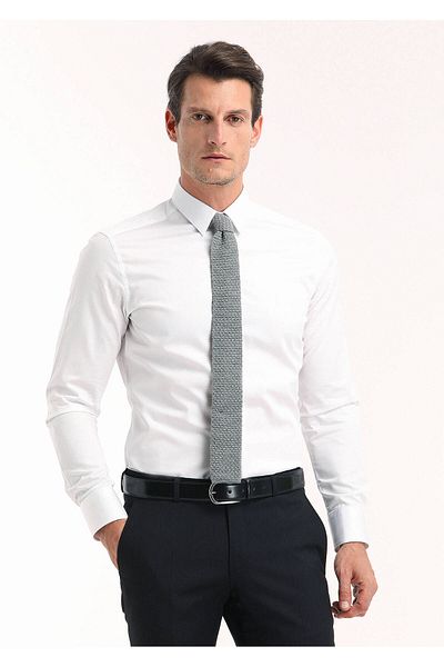 Ramsey Schlichtes, superschlank geschnittenes, klassisches, gewebtes Hemd aus 100 % Baumwolle