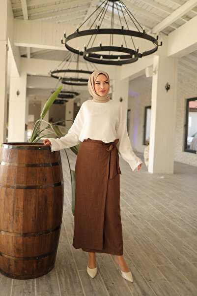 Avakado din material tip stofă Fusta cu legături laterale