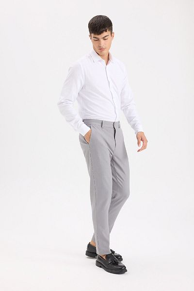 DeFacto Maßgeschneiderte Hose mit geradem Bein und Allround-Stretch C7508AX25SP