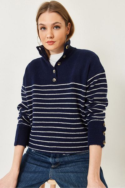 Bianco Lucci Women's Sleeve Buttoned Placket Sweater 20247584