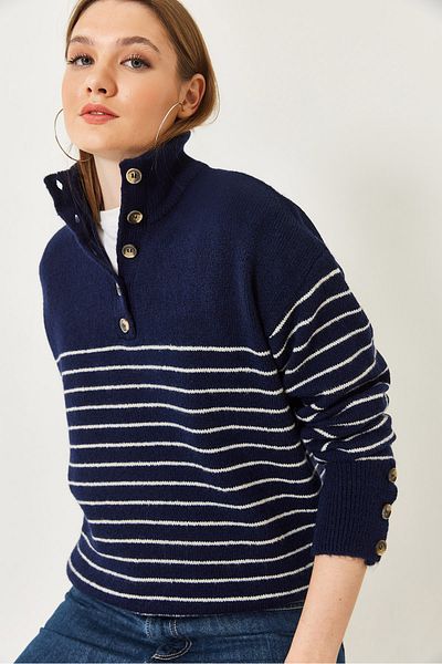 Bianco Lucci Women's Sleeve Buttoned Placket Sweater 20247584