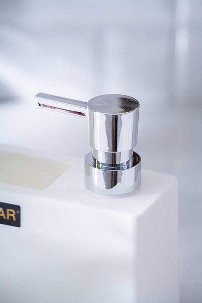 ACAR Astoria Acrylic Liquid Soap Dispenser with Sponge Tank - White/Silver