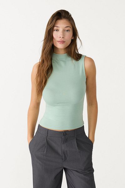 Stradivarius Sleeveless funnel neck T-shirt