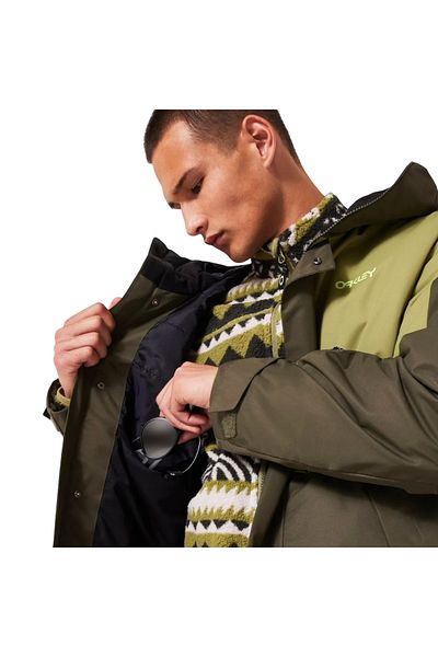 Oakley Range Rc 2.0 Men's Green Snowboard Jacket Men's Snowboard Jacket Foa406098