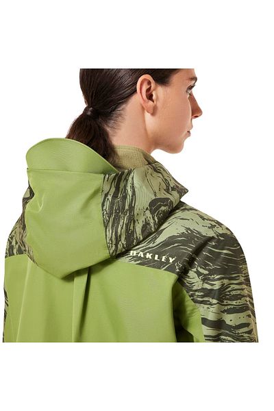 Oakley Tc Juno Reduct Shell 2.0 Women's Green Snowboard Jacket Women's Snowboard Jacket Foa500699