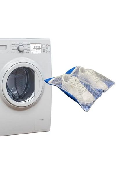 STOREMAX Jvnnshop Zippered Shoe Washing Net 39X39 cm (1 Piece) 646268