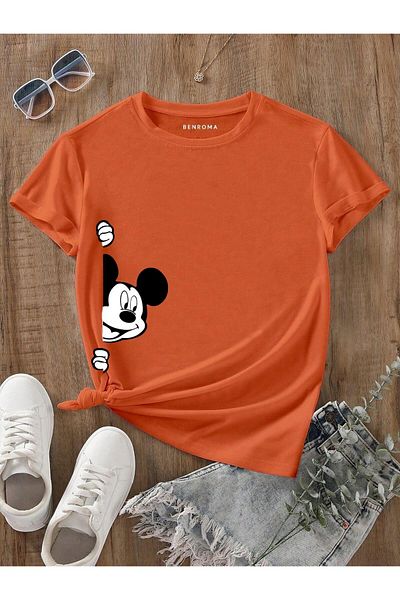 BENROMA 1 produs pentru achiziții de 6 și mai sus este un tricou pentru copii imprimat cu personaje de desene animate