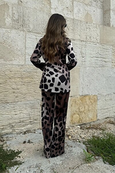 Bestenur Leopard Patterned Satin Double Suit 1342 - Brown