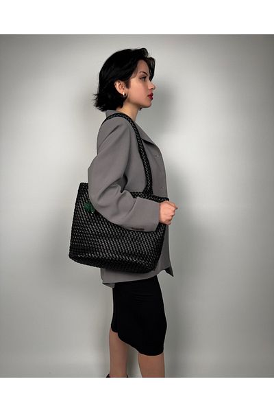 KRISTE BELL Women Shoulder Bag