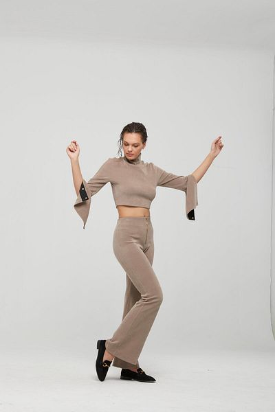 Naar Women's High Waist Slim Fit Spanish Leg Beige Trousers Naar91237-Beige